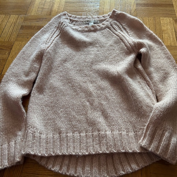 FREE SHIPPING Light Pink Forever 21 Sweater - Picture 1 of 3
